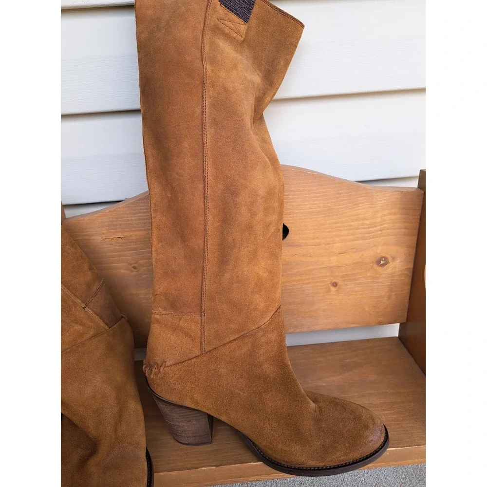 Free People Women's Brown Leather Suede Knee Length Buttons Eu 40 US 9.5-10 Heel